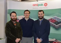 Another new exhibitioner was Amipak, the company has manufacturing packing for many years but has just started making cardboard packaging for fresh produce. Daniel Schwitzer, Josh Friedler and Joseph Schwitzer were at the stand.